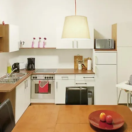 Studio Am Sudplatz Apartment *