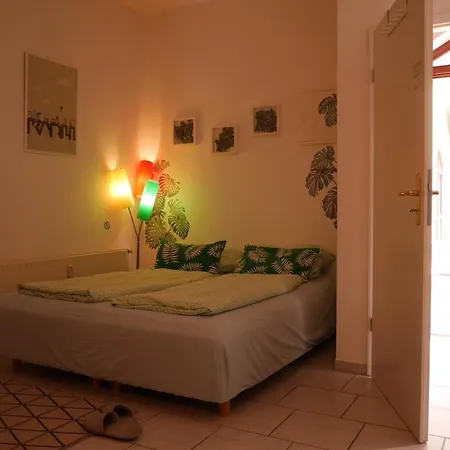 Studio Am Sudplatz Apartment *